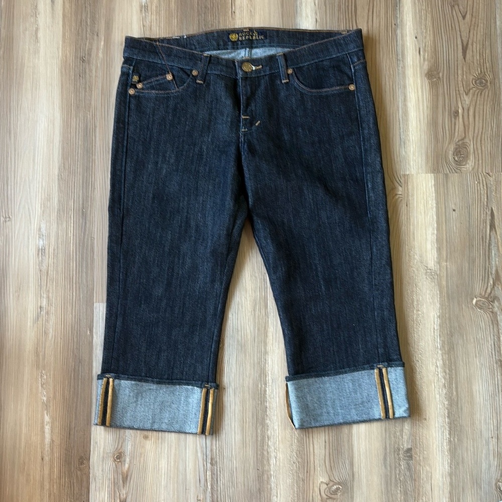 Vintage Rock & Republic Indigo Denim Capri with Gold Accents Sz 30